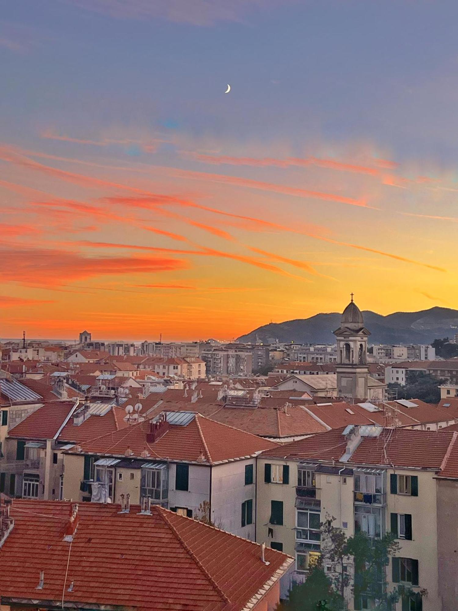 Il Nido Di Giraben Lägenhet Savona Exteriör bild